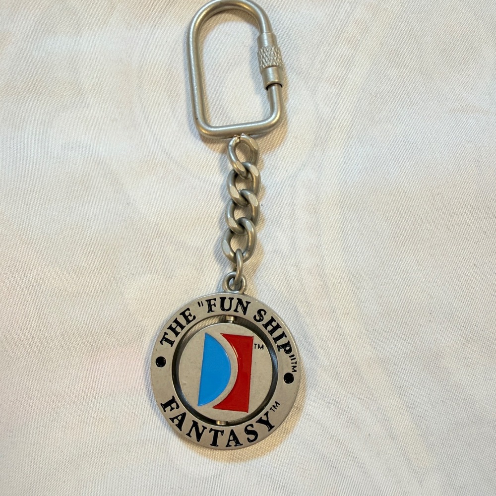 Carnival Cruise Lines The Fun Ship Fantasy Spinner Keychain Vintage Silver Tone